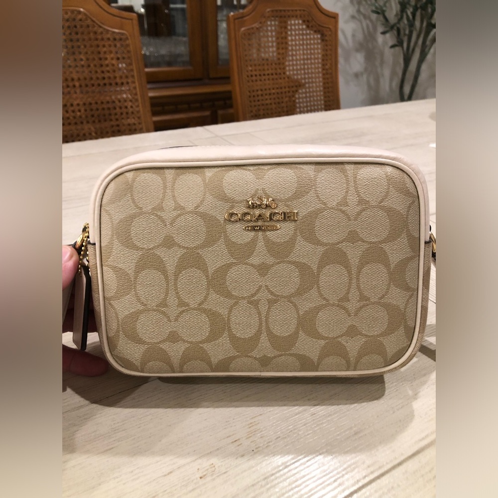 Coach Jamie Camera Crossbody CR135 Signature Canvas Light Khaki Chalk w/hangtag - Picture 2 of 14